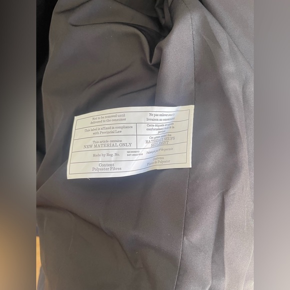 Cardinal of Canada Navy Minimalist jacket - Picture 8 of 10